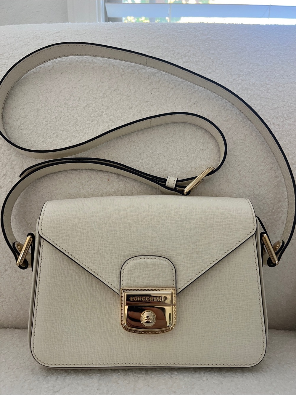 Longchamp leather Cream Crossbody Bag with Black Edge Piping and Gold Hardware